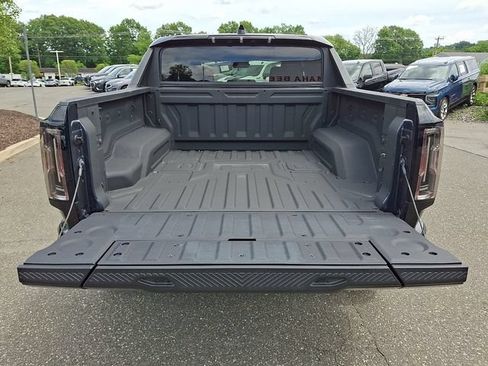 Used 2025 GMC Hummer EV 3X AWD/4WD image 31