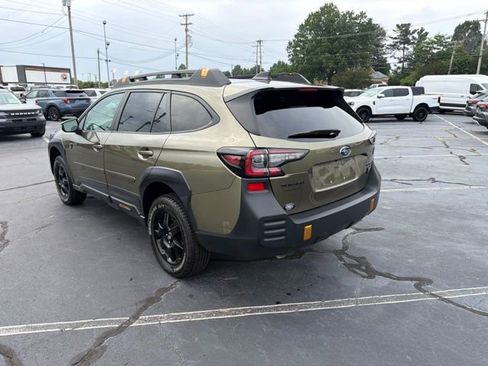 Used 2022 Subaru Outback Wilderness AWD/4WD image 5