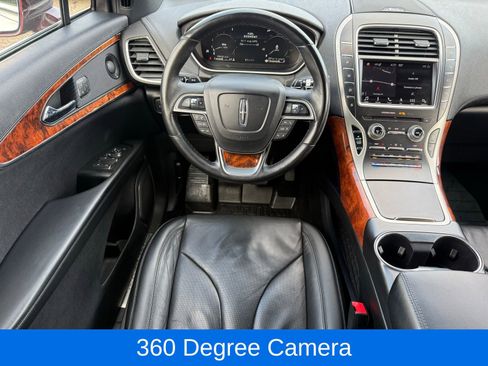 Used 2019 Lincoln Nautilus Reserve image 33