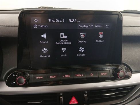 Used 2023 Kia Forte LXS w/ LXS Technology Package image 13