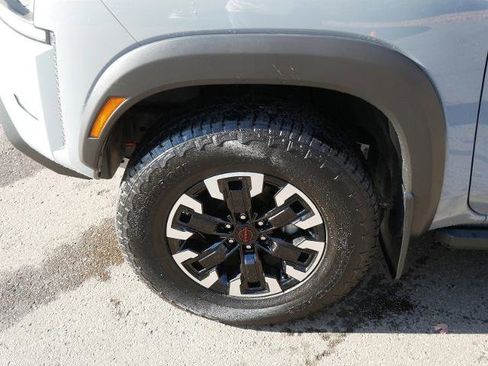 Certified 2024 Nissan Frontier PRO-4X w/ Technology Package image 9