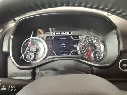 Used 2021 RAM 1500 Big Horn AWD/4WD image 19
