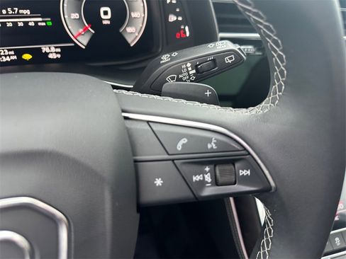 Used 2023 Audi Q8 Premium Plus w/ Premium Plus Package image 23