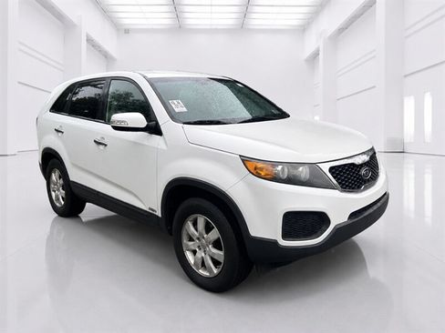 Used 2012 Kia Sorento LX AWD/4WD image 2