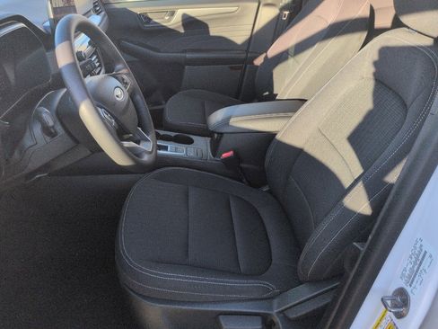 Used 2023 Ford Escape Base image 7