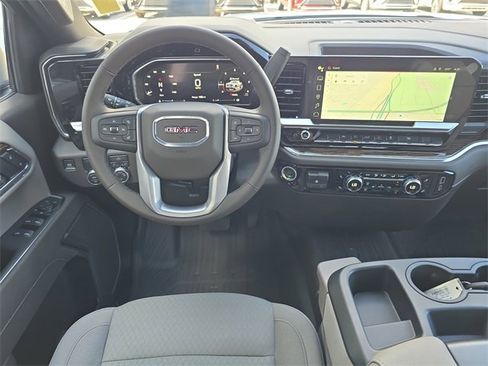 New 2026 GMC Sierra 1500 SLE w/ Preferred Package image 14