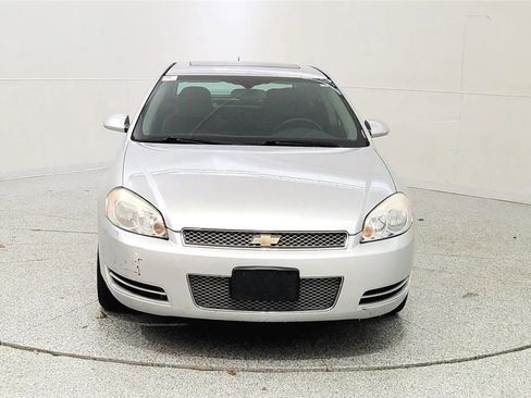 Used 2012 Chevrolet Impala LT w/ LT Sunroof Package image 2