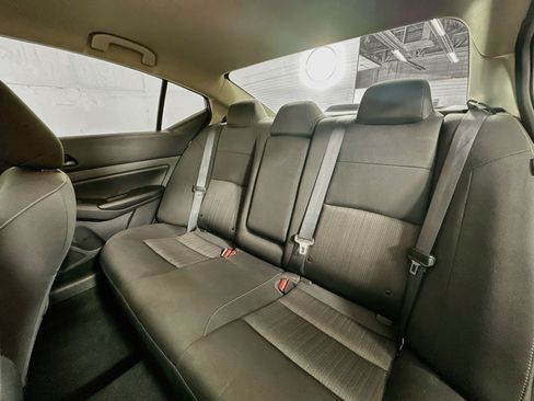 Used 2024 Nissan Altima 2.5 SV FWD image 22