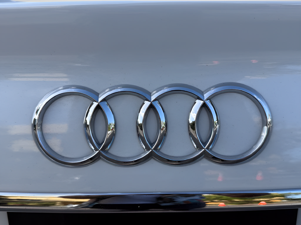 Used 2021 Audi A4 2.0T Premium Plus w/ Premium Plus Package AWD/4WD image 31