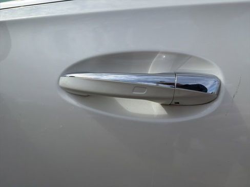 Used 2021 Mercedes-Benz GLE 350 4MATIC image 24