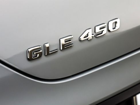 Used 2026 Mercedes-Benz GLE 450 4MATIC Coupe image 10