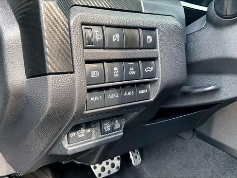 Certified 2025 Toyota Tacoma TRD Pro AWD/4WD image 33