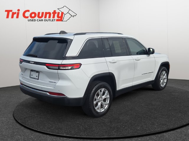 Used 2023 Jeep Grand Cherokee Limited AWD/4WD image 8