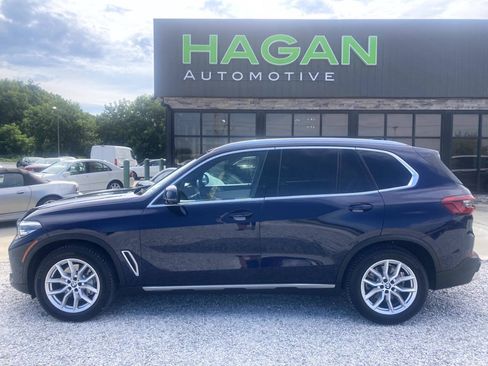 Used 2019 BMW X5 xDrive40i w/ Premium Package 2 AWD/4WD image 1