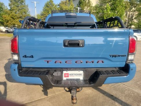 Used 2018 Toyota Tacoma TRD Pro AWD/4WD image 5