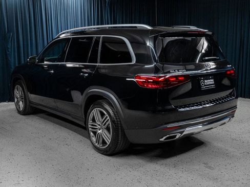 New 2026 Mercedes-Benz GLS 450 4MATIC image 10