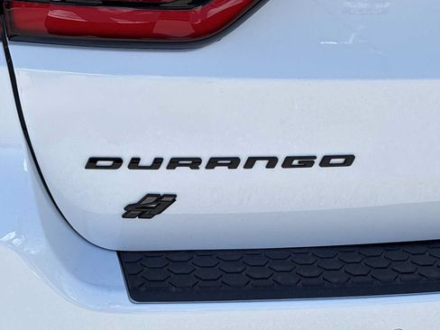 Used 2025 Dodge Durango GT w/ Blacktop Package AWD/4WD image 11
