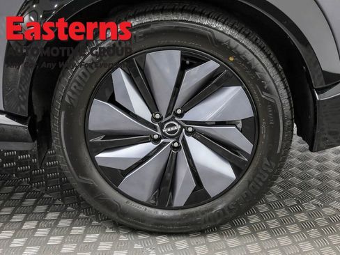 Used 2023 Nissan Ariya FWD image 34