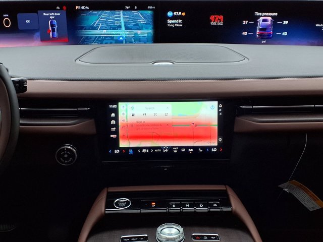 New 2026 Lincoln Navigator Reserve AWD/4WD image 12