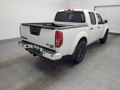 Used 2021 Nissan Frontier SV w/ Midnight Edition Floor Mats image 9