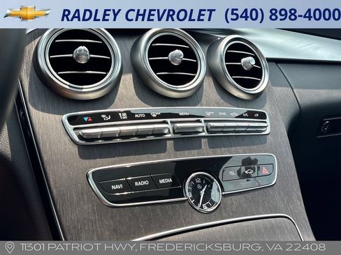 Used 2019 Mercedes-Benz C 300 4MATIC Sedan image 10
