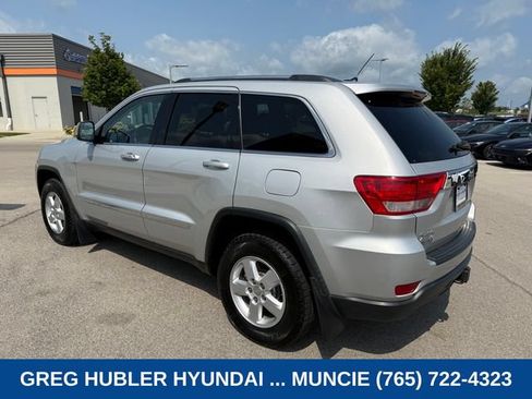 Used 2013 Jeep Grand Cherokee Laredo w/ Laredo E Group AWD/4WD image 7