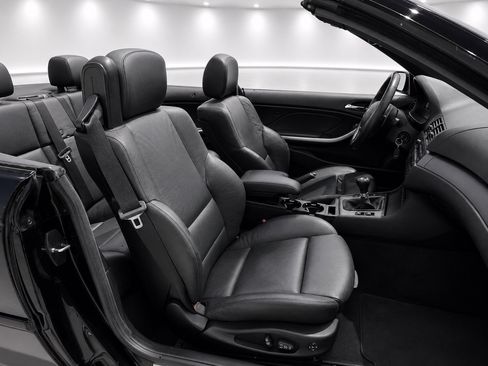 Used 2004 BMW M3 Convertible RWD image 7