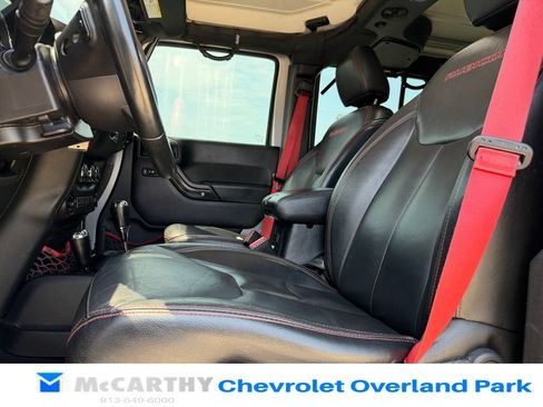 Used 2018 Jeep Wrangler Unlimited Rubicon w/ Dual Top Group AWD/4WD image 10