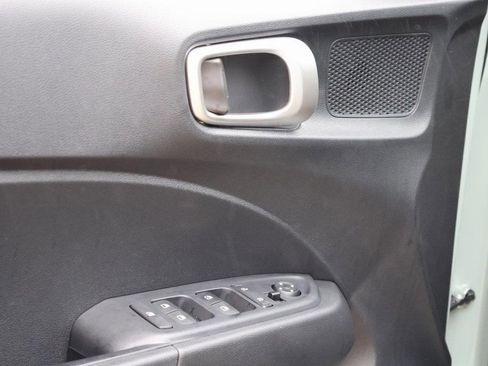 New 2026 Hyundai Venue SEL image 22