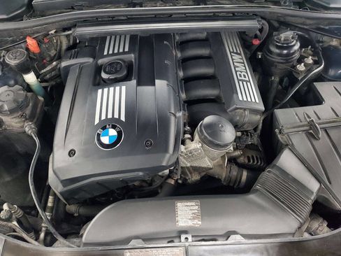 Used 2012 BMW 328i Convertible w/ Premium Pkg image 4