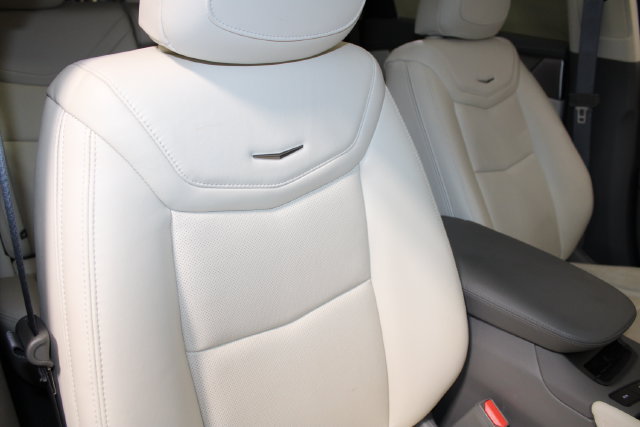 Certified 2024 Cadillac XT5 Premium Luxury w/ Technology Package AWD/4WD image 35