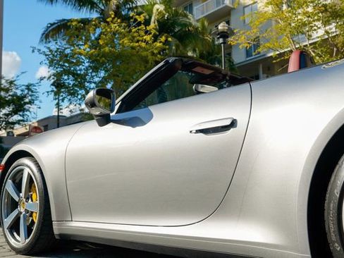 Used 2021 Porsche 911 Carrera image 17