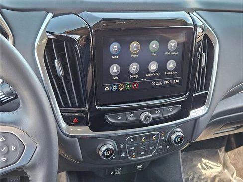 Used 2021 Chevrolet Traverse RS image 14