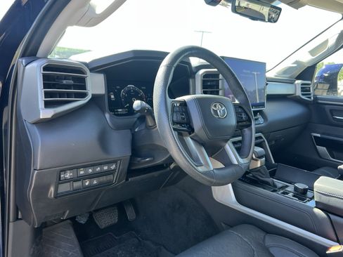 Used 2024 Toyota Sequoia Limited w/ Tow Technology Package AWD/4WD image 20