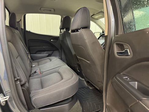 Used 2016 GMC Canyon SLE image 24