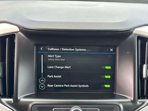 Used 2019 GMC Terrain SLE w/ Driver Convenience Package image 27