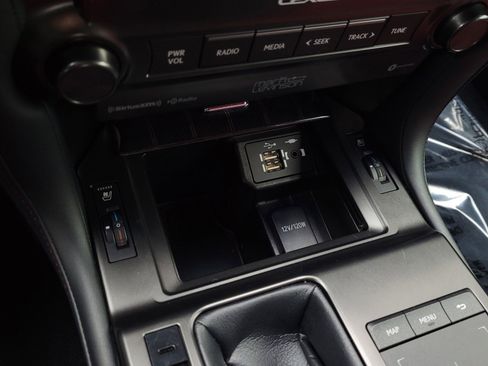 Used 2023 Lexus GX 460 Premium image 22