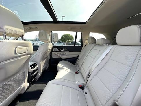 Certified 2020 Mercedes-Benz GLS 450 4MATIC image 31
