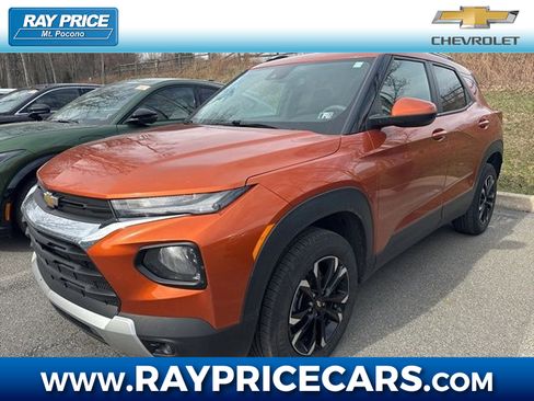 Used 2022 Chevrolet TrailBlazer LT w/ Driver Confidence Package image 1