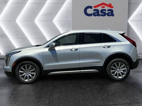 Certified 2021 Cadillac XT4 Premium Luxury w/ Cold Weather Package AWD/4WD image 3