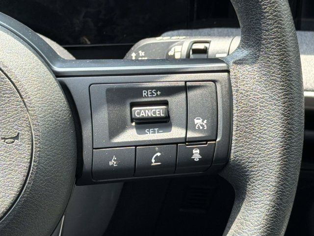 Used 2025 Nissan Kicks SV w/ Illumination Package AWD/4WD image 23