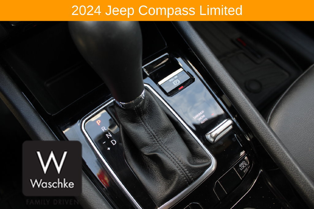 Used 2024 Jeep Compass Limited AWD/4WD image 31