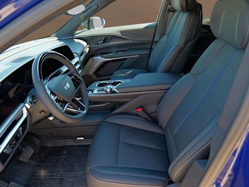 New 2026 Cadillac Lyriq Premium Sport w/ LPO, Floor Liner Package AWD/4WD image 9