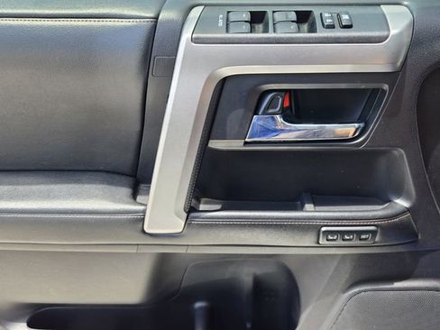 Used 2014 Toyota 4Runner Limited RWD image 28