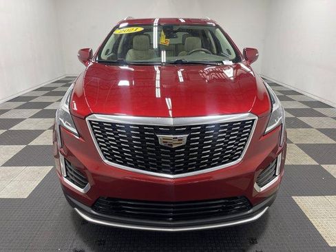 Used 2021 Cadillac XT5 Premium Luxury FWD image 6