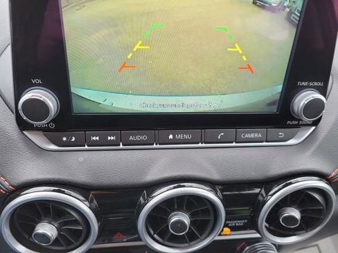 Used 2025 Nissan Sentra SR image 22