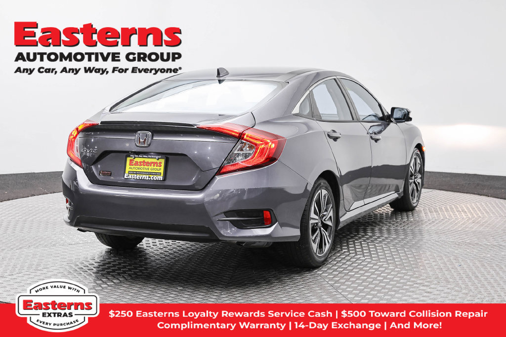 Used 2017 Honda Civic EX-T image 6