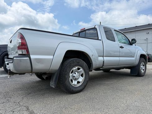 Used 2010 Toyota Tacoma 4x4 Access Cab w/ SR5 Pkg #2 image 6