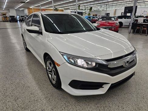 Used 2016 Honda Civic LX image 3