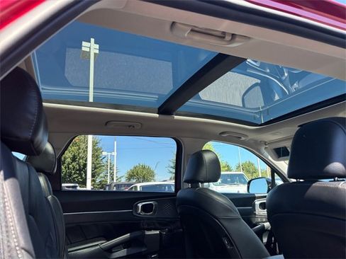 Used 2022 Kia Sorento SX image 41